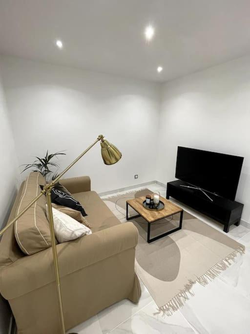 Appartement Cosy Et Moderne Proche De Disneyland บุสซี-แซ็ง-ฌอร์ฌ ภายนอก รูปภาพ
