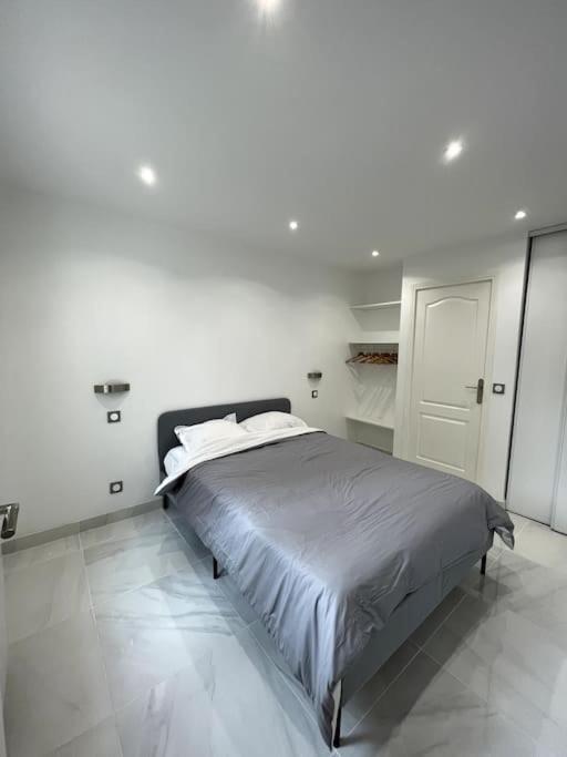 Appartement Cosy Et Moderne Proche De Disneyland บุสซี-แซ็ง-ฌอร์ฌ ภายนอก รูปภาพ